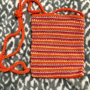 Knitted purse